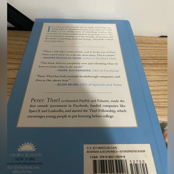 Zero to One - author autographed book - Picture 2 of 5
